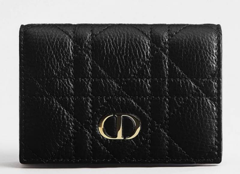 [잡담] 얘두라 디올 디자인 뭐가 더 예뻐 ? | 인스티즈