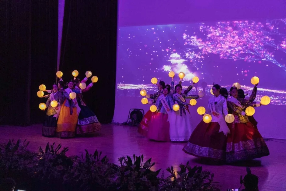 [잡담] 영화보고 단종제 찾아봤다가 행사 퀄리티에 감탄함 | 인스티즈