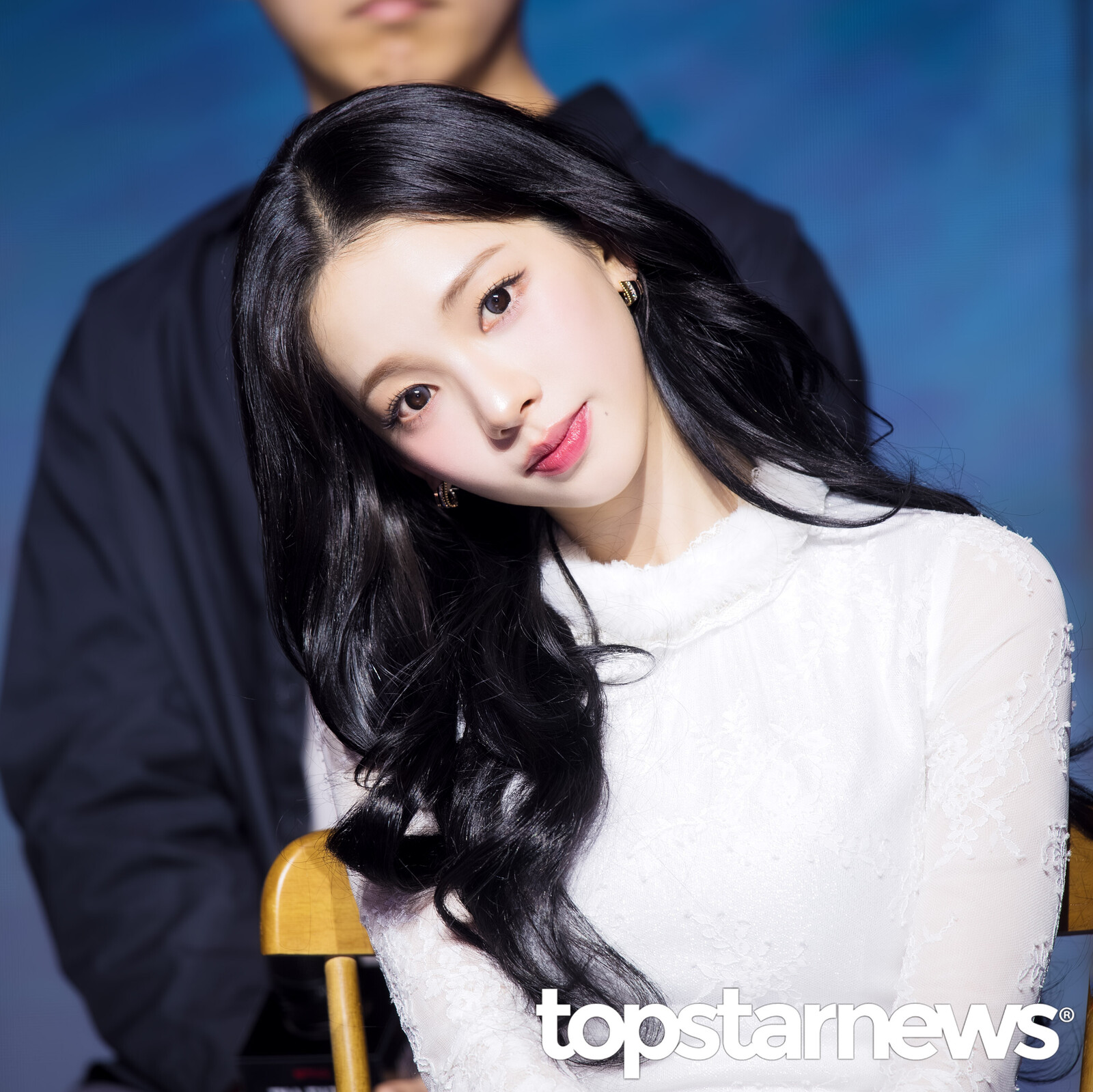 [잡담] 260219 '미스터리 수사단2' 제작발표회 참석한 카리나 기사사진 | 인스티즈