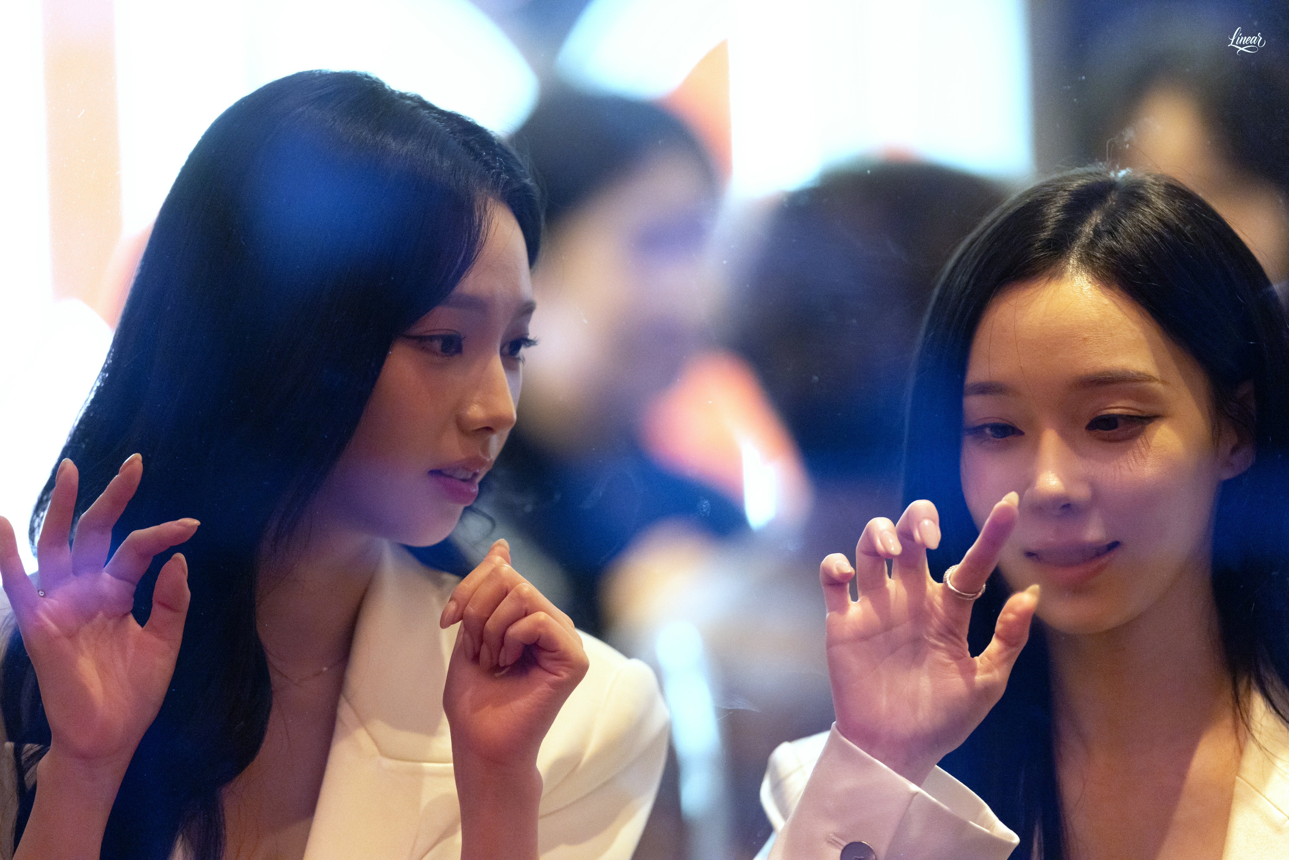 [잡담] 오늘자 미쟝센 행사 지민정(카리나&윈터) 투샷 | 인스티즈