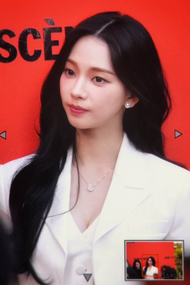 오늘자 미쟝센 브랜드 포토콜 행사 참석한 에스파 카리나 윈터 | 인스티즈