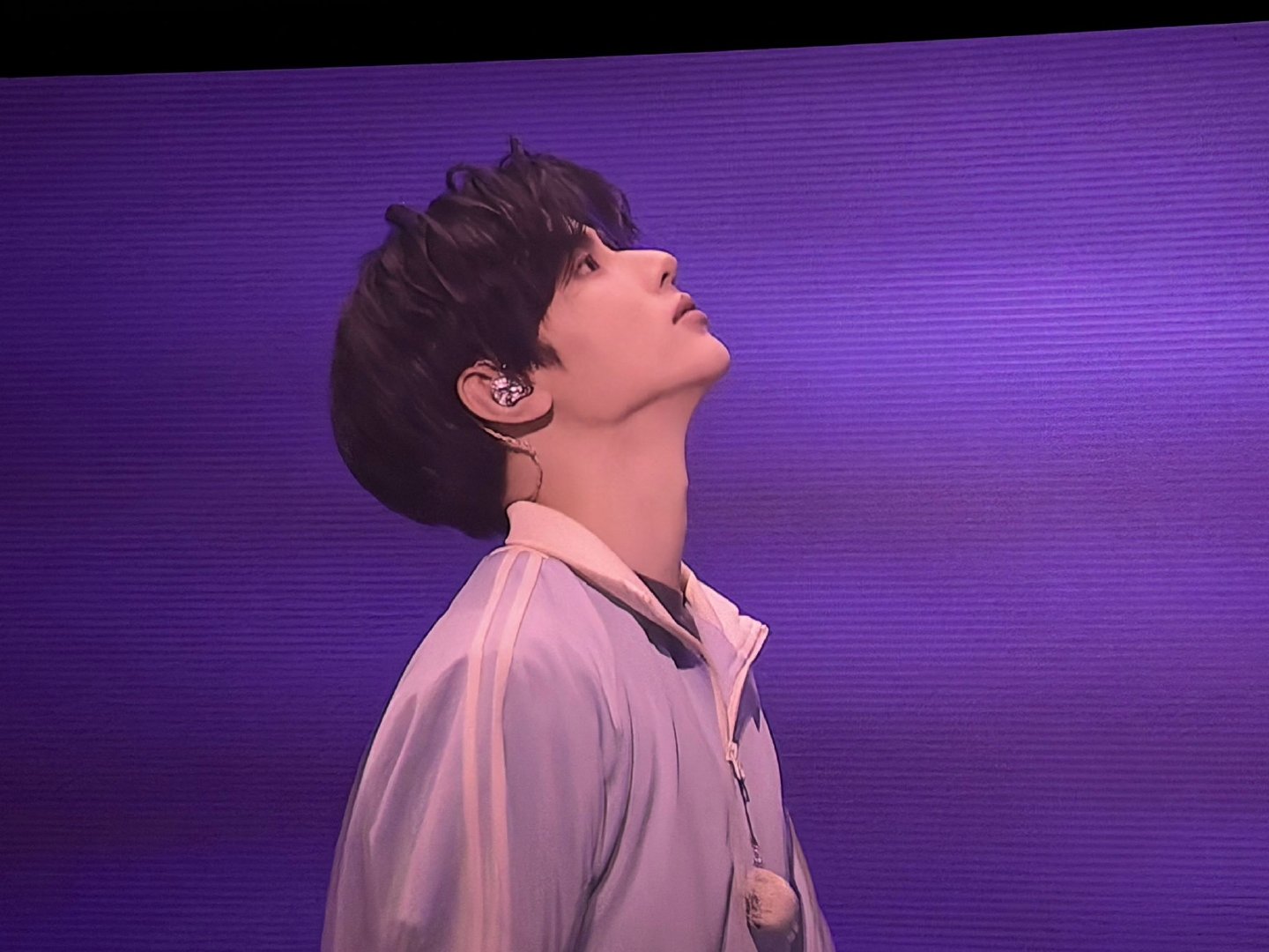 [잡담] 장하오 오늘 제베원으로 일본 마지막 공연이라 눈물참는데 | 인스티즈