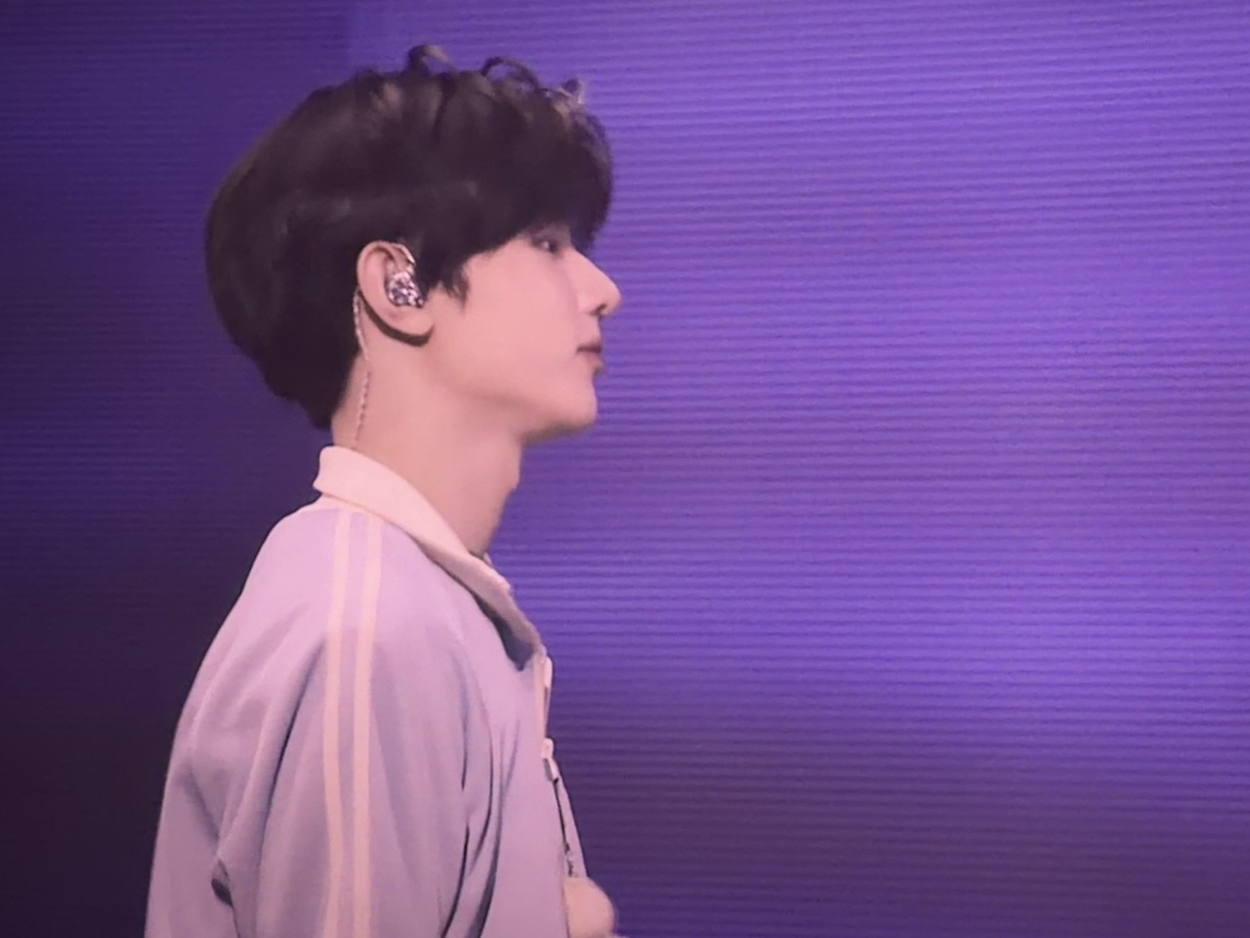 [잡담] 장하오 옆태 진짜 미쳤다... 슬픈데 또 얼굴만 보여 | 인스티즈