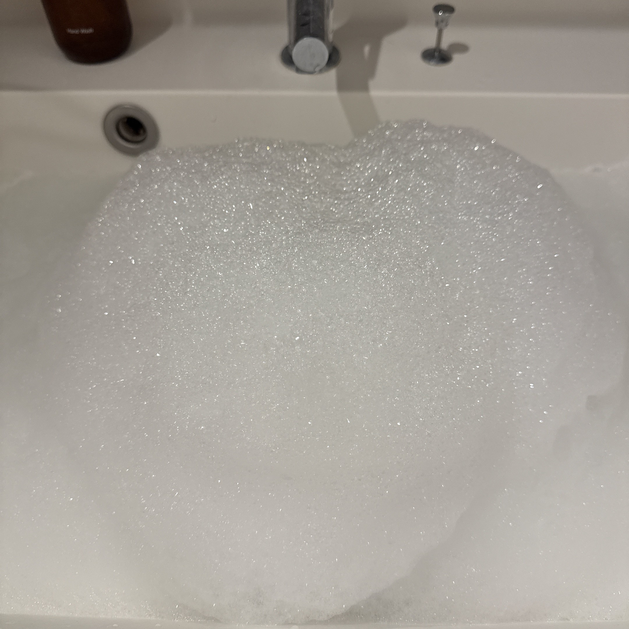 [잡담] 아나 욕실청소 참사났는데 어카지 | 인스티즈