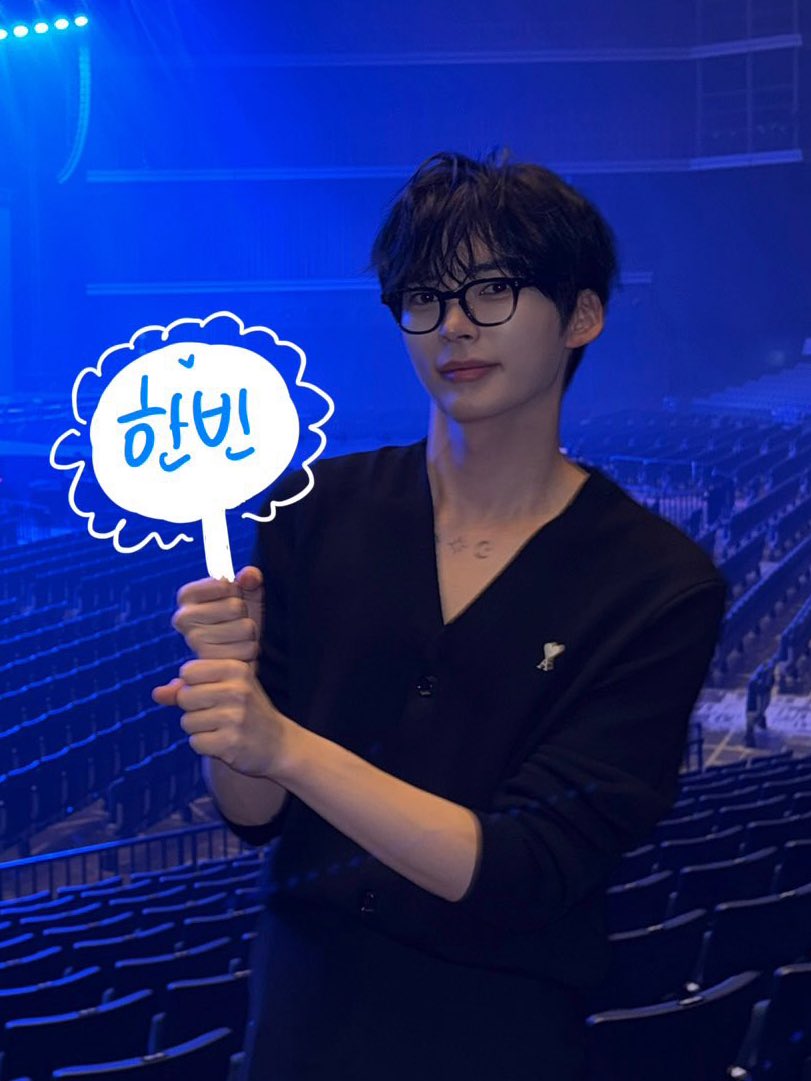 [잡담] 성한빈 이거 그린거래 | 인스티즈