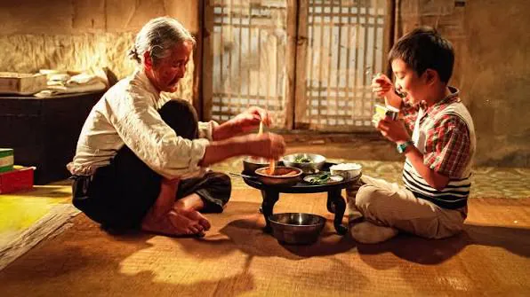 11살 아들을 알몸으로 쫓아냈던 부모.jpg | 인스티즈