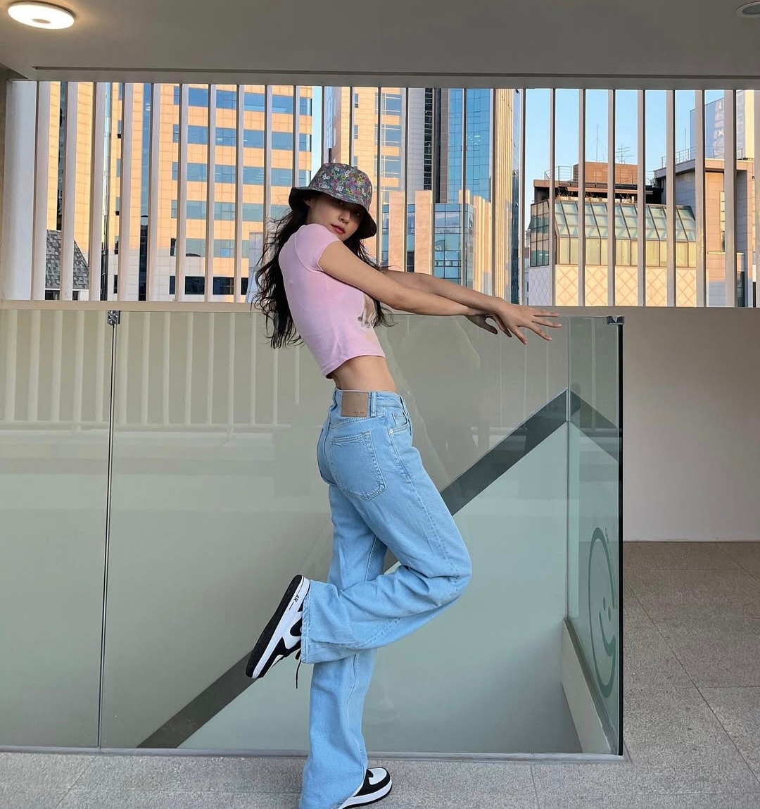 [잡담] 설현은 비율 좋아보이는 모든걸 가지고 있어 | 인스티즈