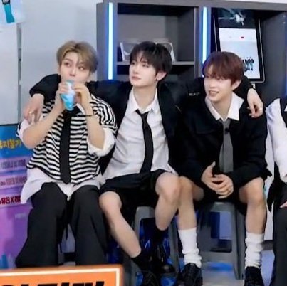 [잡담] 씬롱이랑 안신이랑 건우랑 | 인스티즈