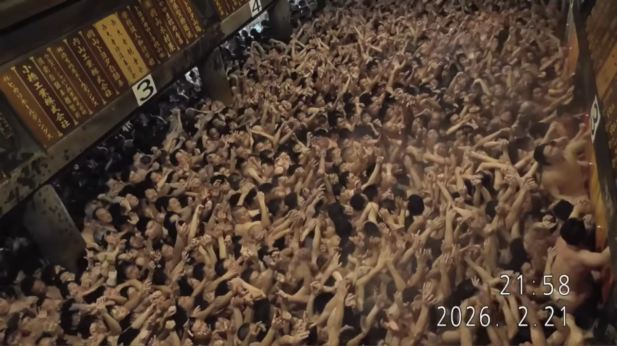 (살색주의)(기괴주의) 현재 난리난 일본 알몸 축제 대참사..JPG | 인스티즈