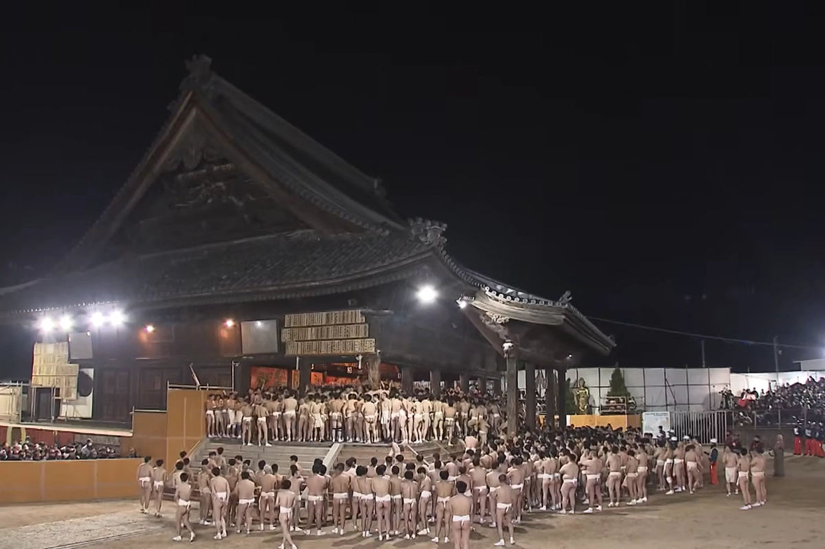 (살색주의)(기괴주의) 현재 난리난 일본 알몸 축제 대참사..JPG | 인스티즈