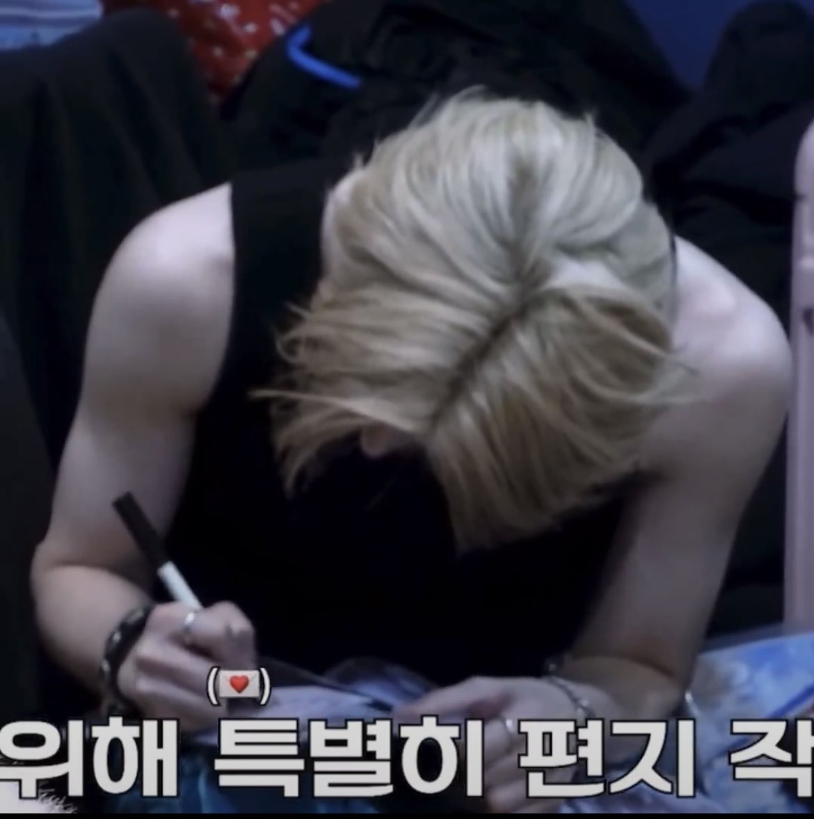 [잡담] 알디원 상원이 나시 입었는데 어깨가...... | 인스티즈