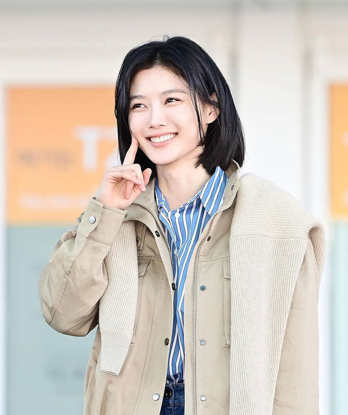 [잡담] 김유정 밀라노 출국 사진 | 인스티즈