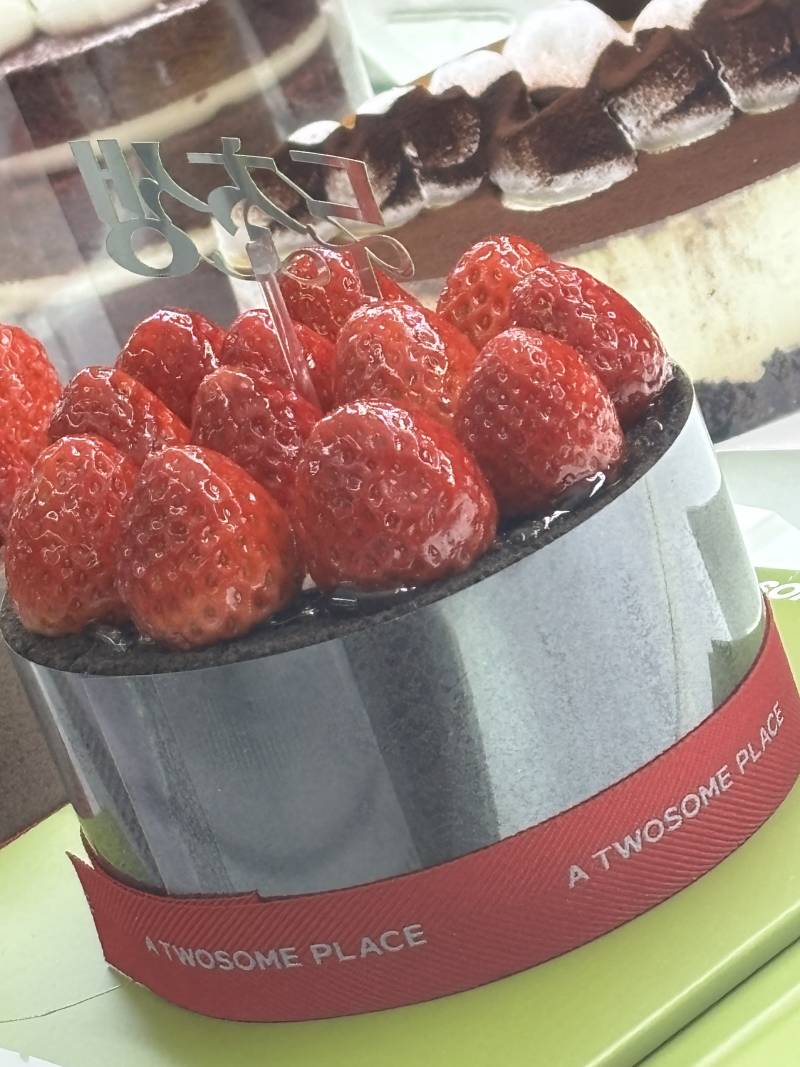 [잡담] 투썸 알바중인데 두초생도 인기 떨어진듯…ㅋㅋㅋㅋㅋ | 인스티즈