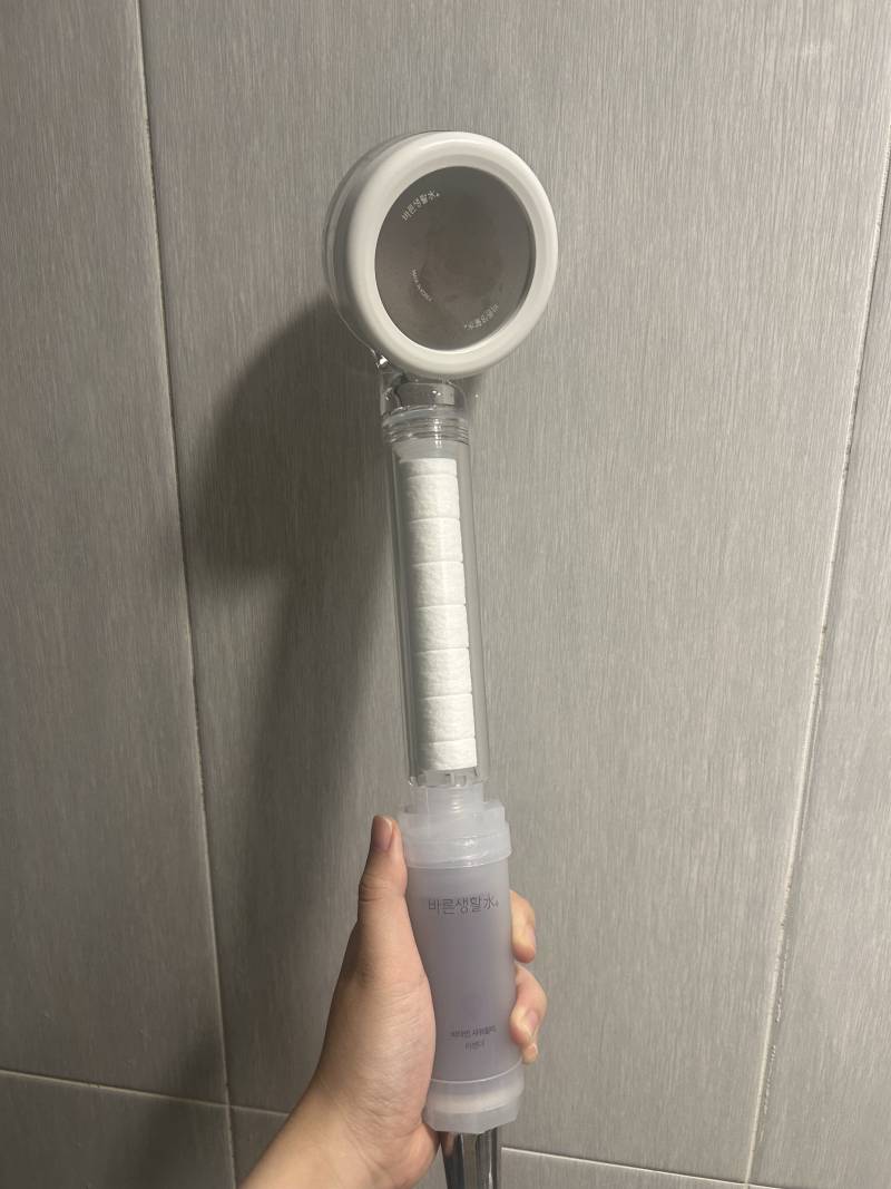 [잡담] ㅠㅠ샤워기 필터 이렇게 이중으로 쓰면 손해일까? | 인스티즈