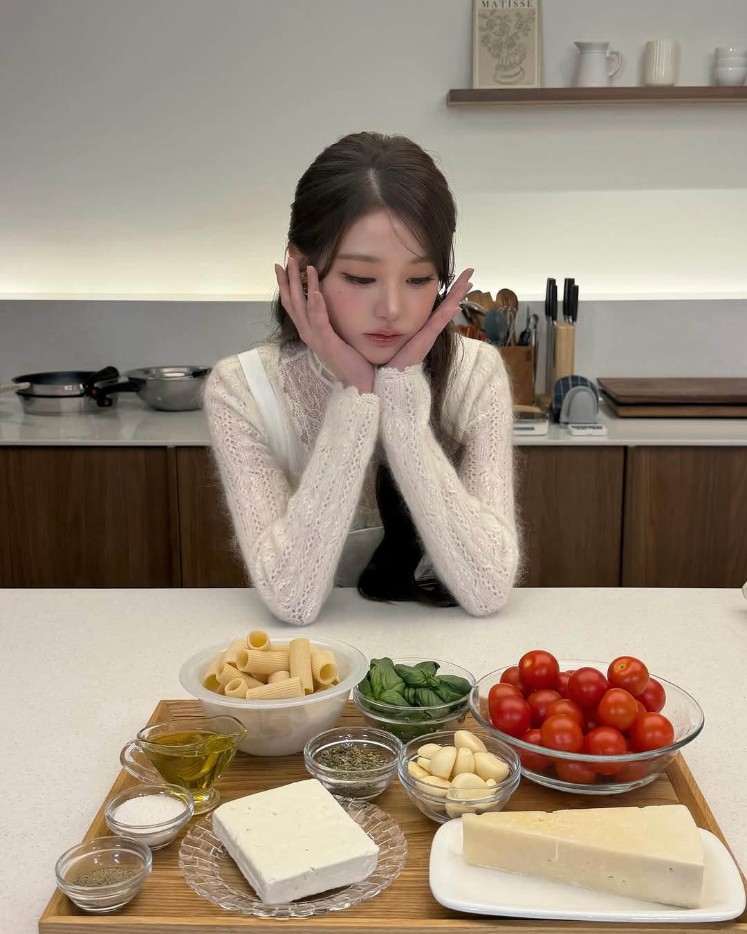 [잡담] 260226 장원영 인스타 👩‍🍳 🎀 🍴 👑 💕 | 인스티즈