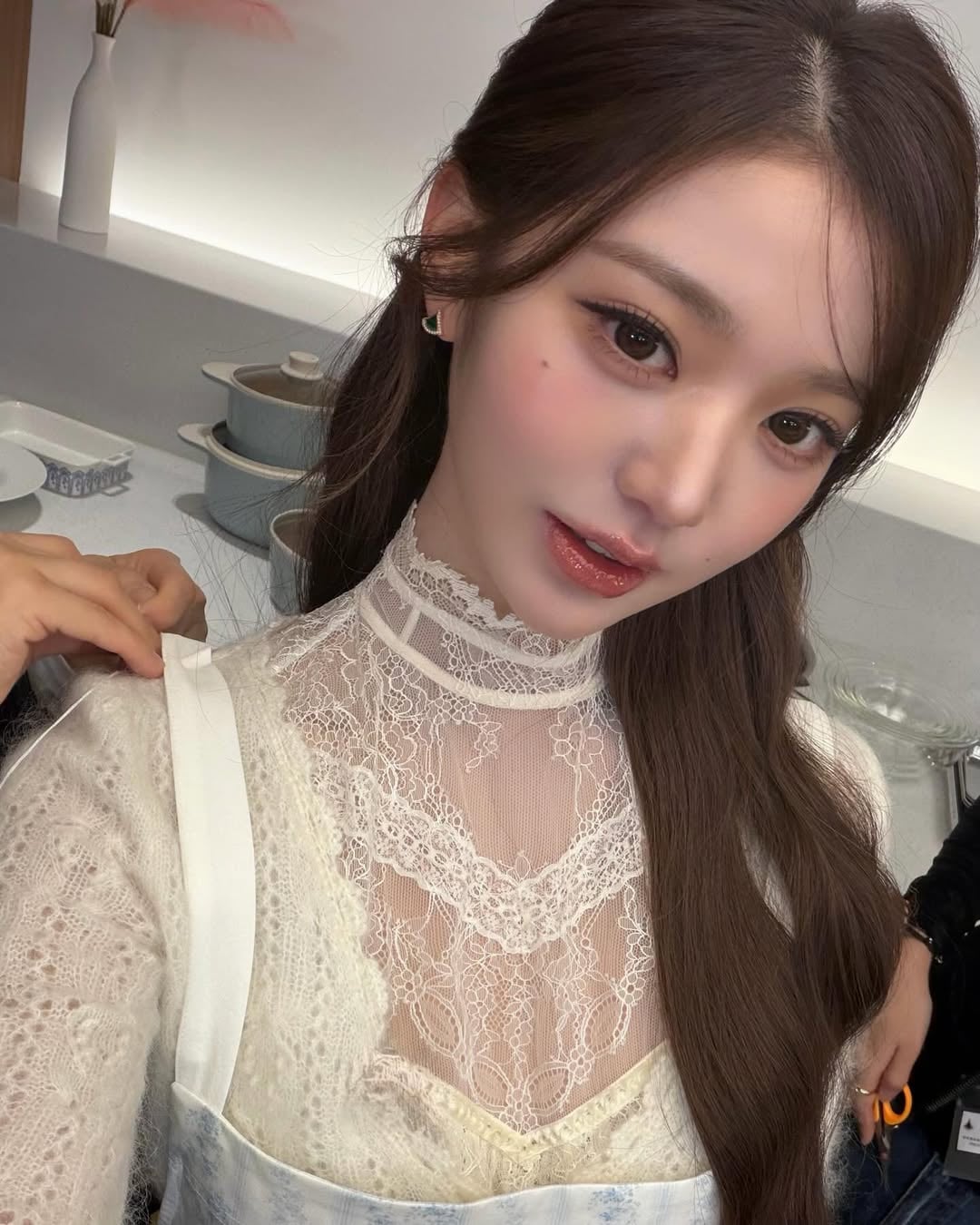 [잡담] 아 원영이 안성재 유튭 나온 거 렌즈 알고싶다ㅠㅠㅠ | 인스티즈