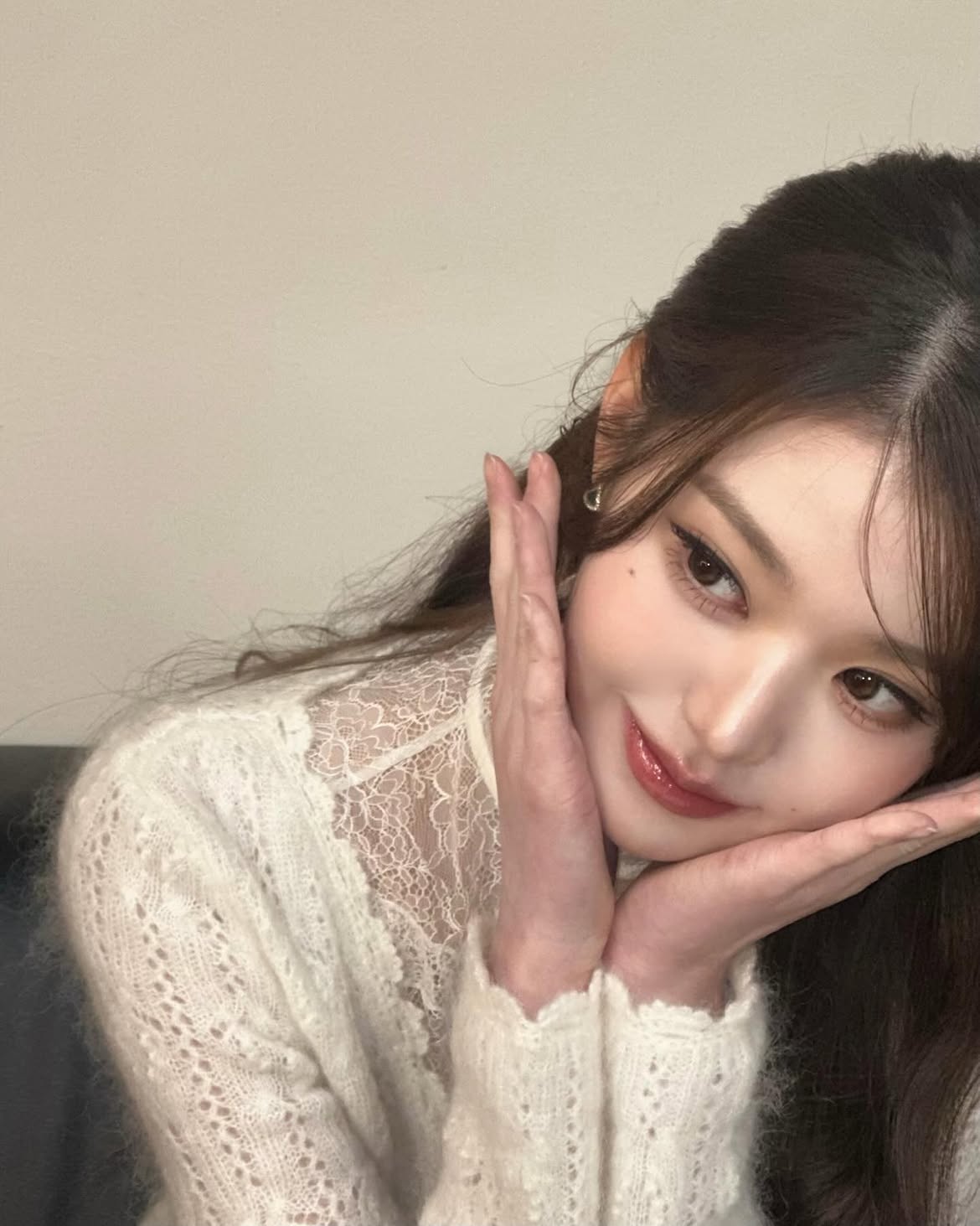 [잡담] 아 원영이 안성재 유튭 나온 거 렌즈 알고싶다ㅠㅠㅠ | 인스티즈