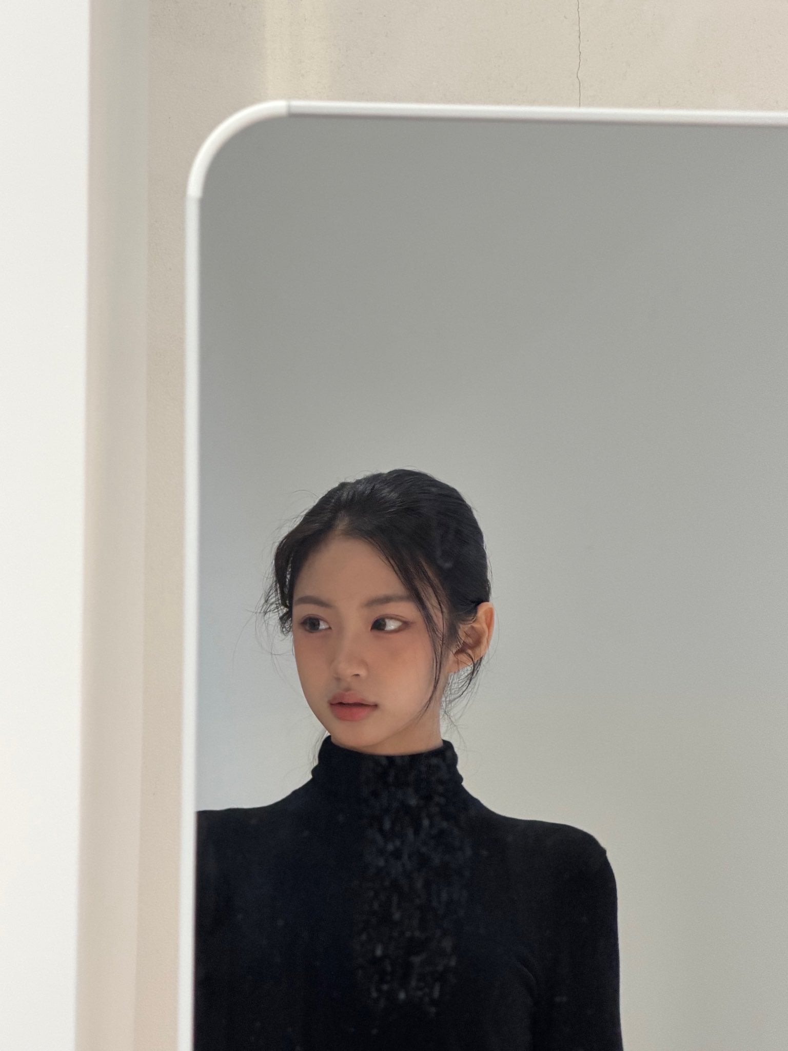 [잡담] 키키 키야 셀카수업 받고싶을 정도로 사진 잘 찍는듯 | 인스티즈