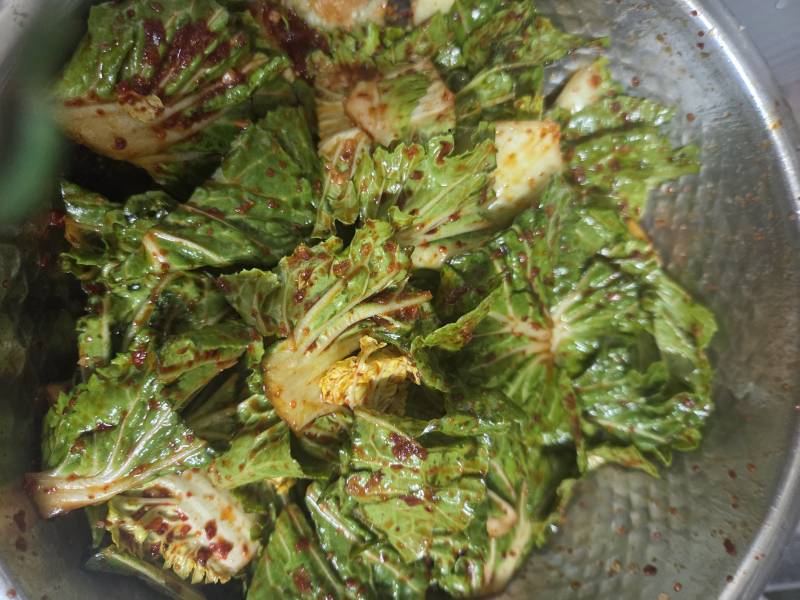 [잡담] 배고파서 봄동 무쳤음 | 인스티즈