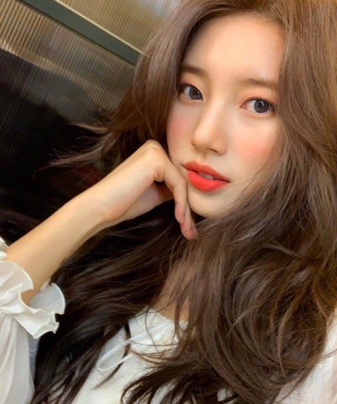 [잡담] 내기준 수지가 제일 이쁜것같음 | 인스티즈