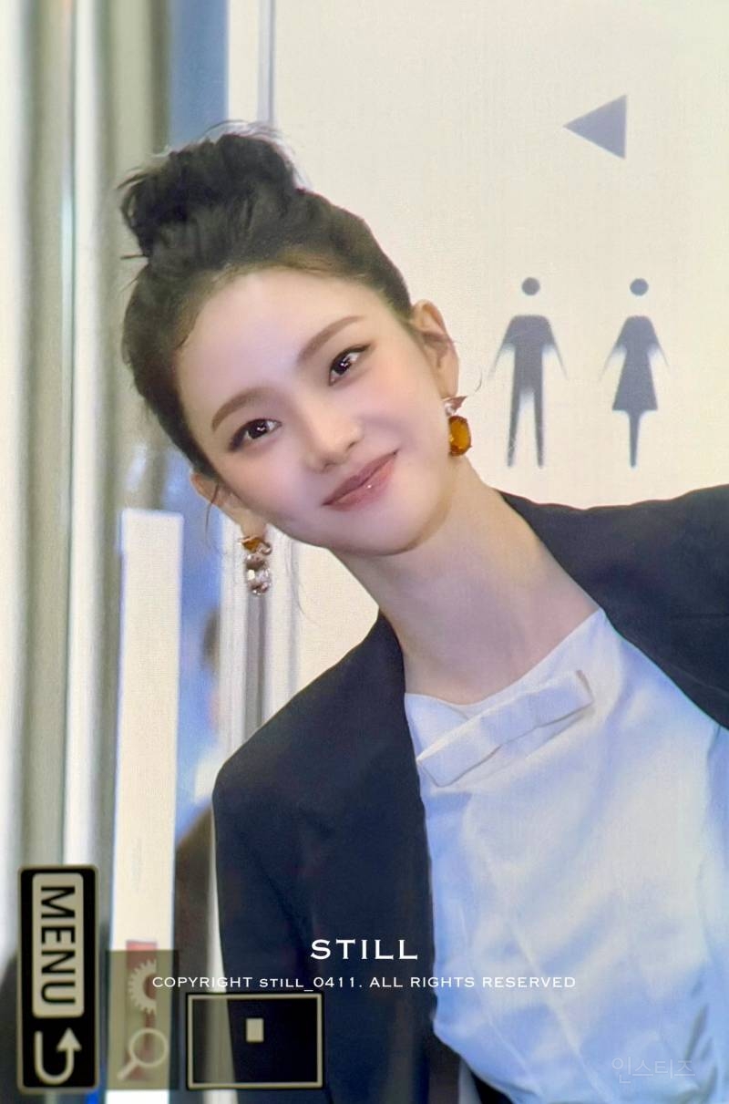 260226 밀라노 프라다 쇼 애프터 파티 참석한 에스파 카리나.jpg | 인스티즈