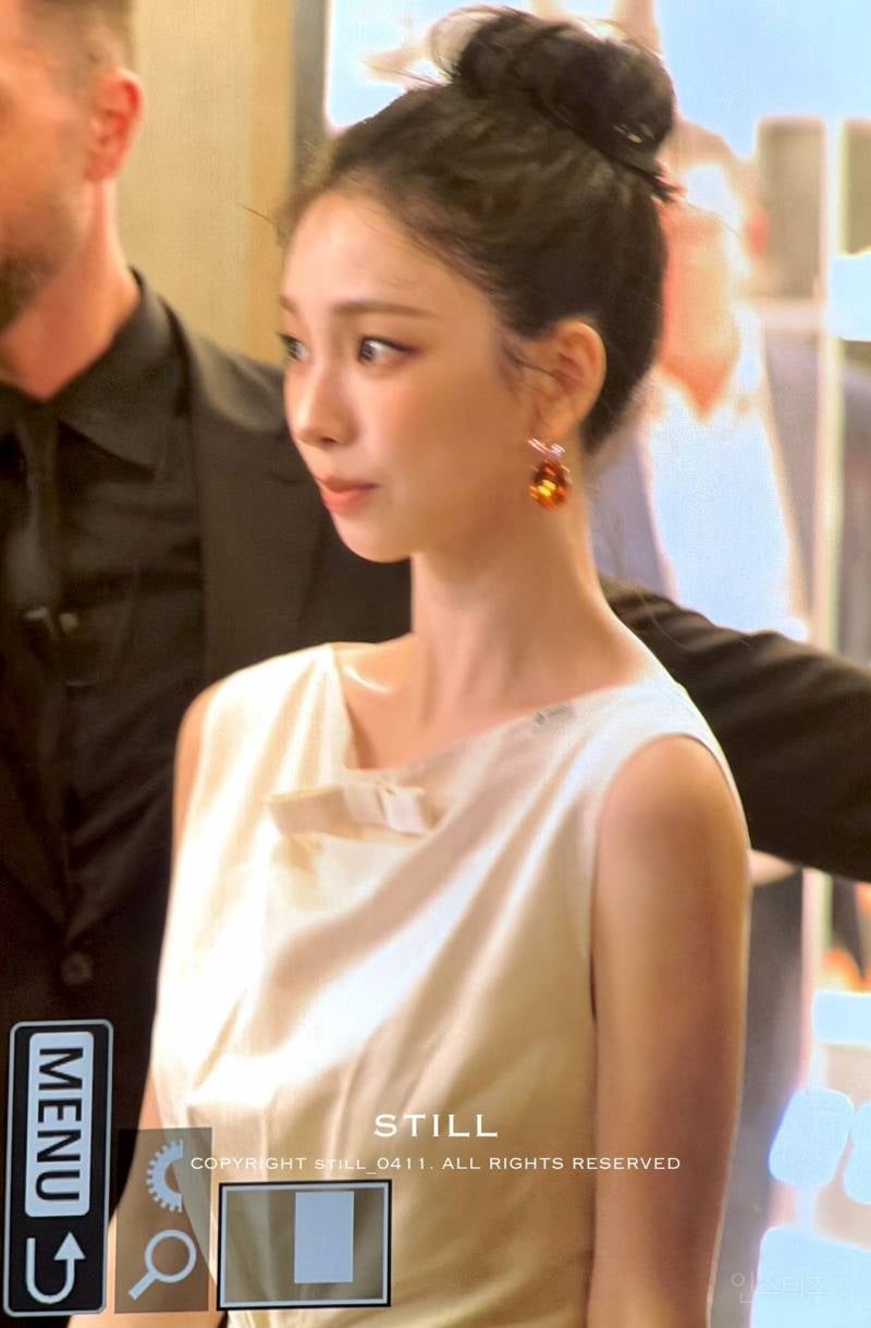 260226 밀라노 프라다 쇼 애프터 파티 참석한 에스파 카리나.jpg | 인스티즈