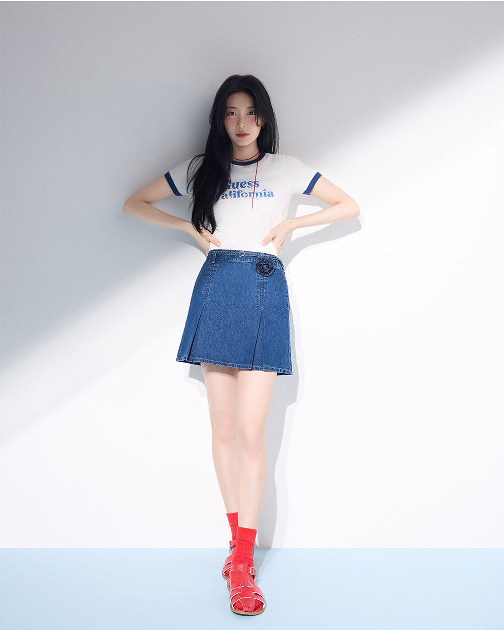 [잡담] 수지) 배수지 10년째 재계약한 게스 스프링 컬렉션 | 인스티즈