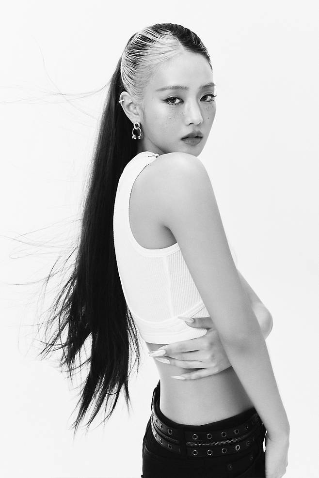 [정보/소식] [단독] 아이들 민니, '원조마약떡집'으로 韓 영화 데뷔…라미란·고경표와 호흡 | 인스티즈