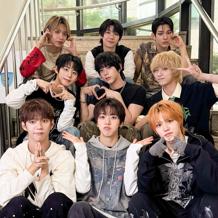 [잡담] 한 그룹에 국적이 뭔 6개나 돼 | 인스티즈