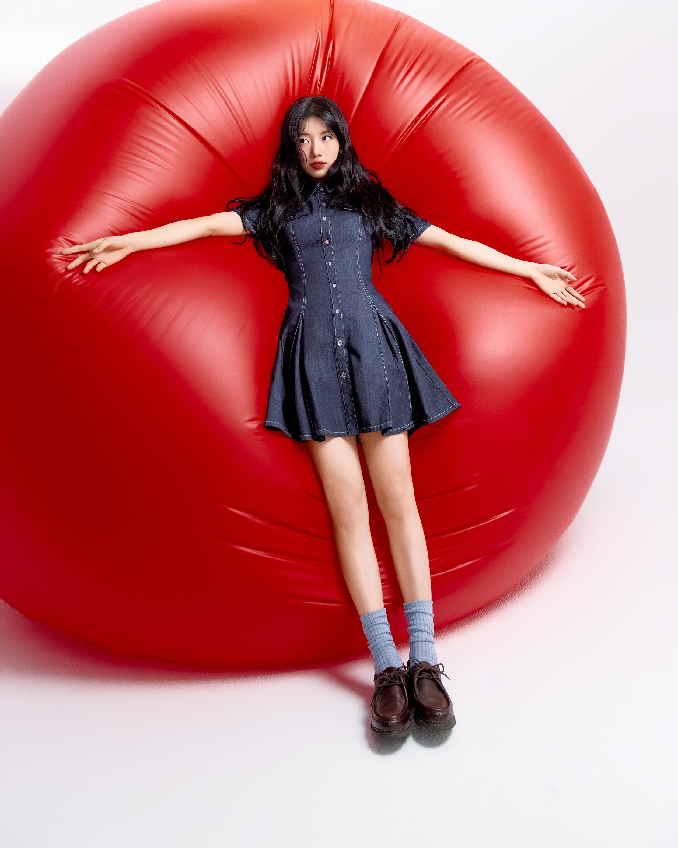 [잡담] 화이트 수지 vs 다크 수지 | 인스티즈