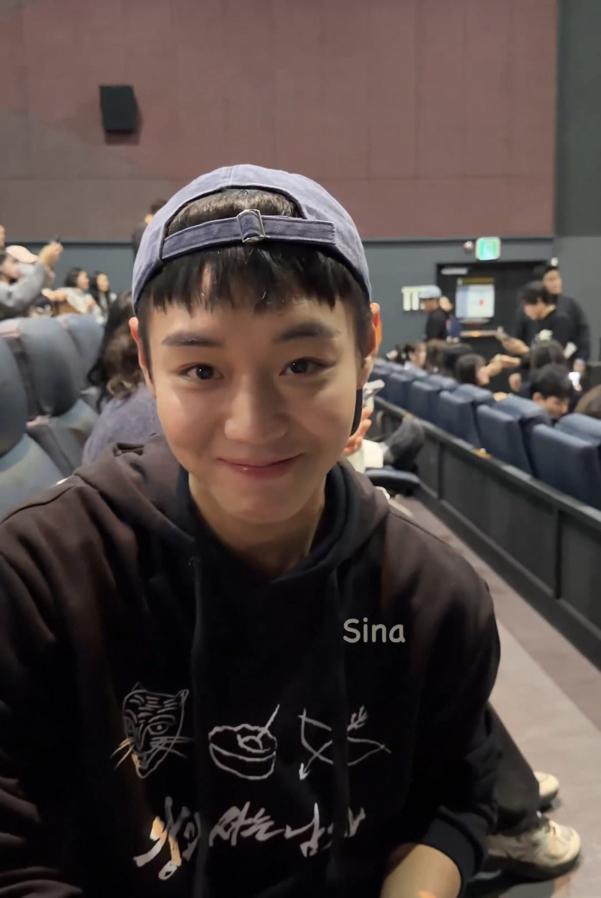 [잡담] 현재 박지훈 팬들 사이에서 소소히 유행중인 미피인형 | 인스티즈