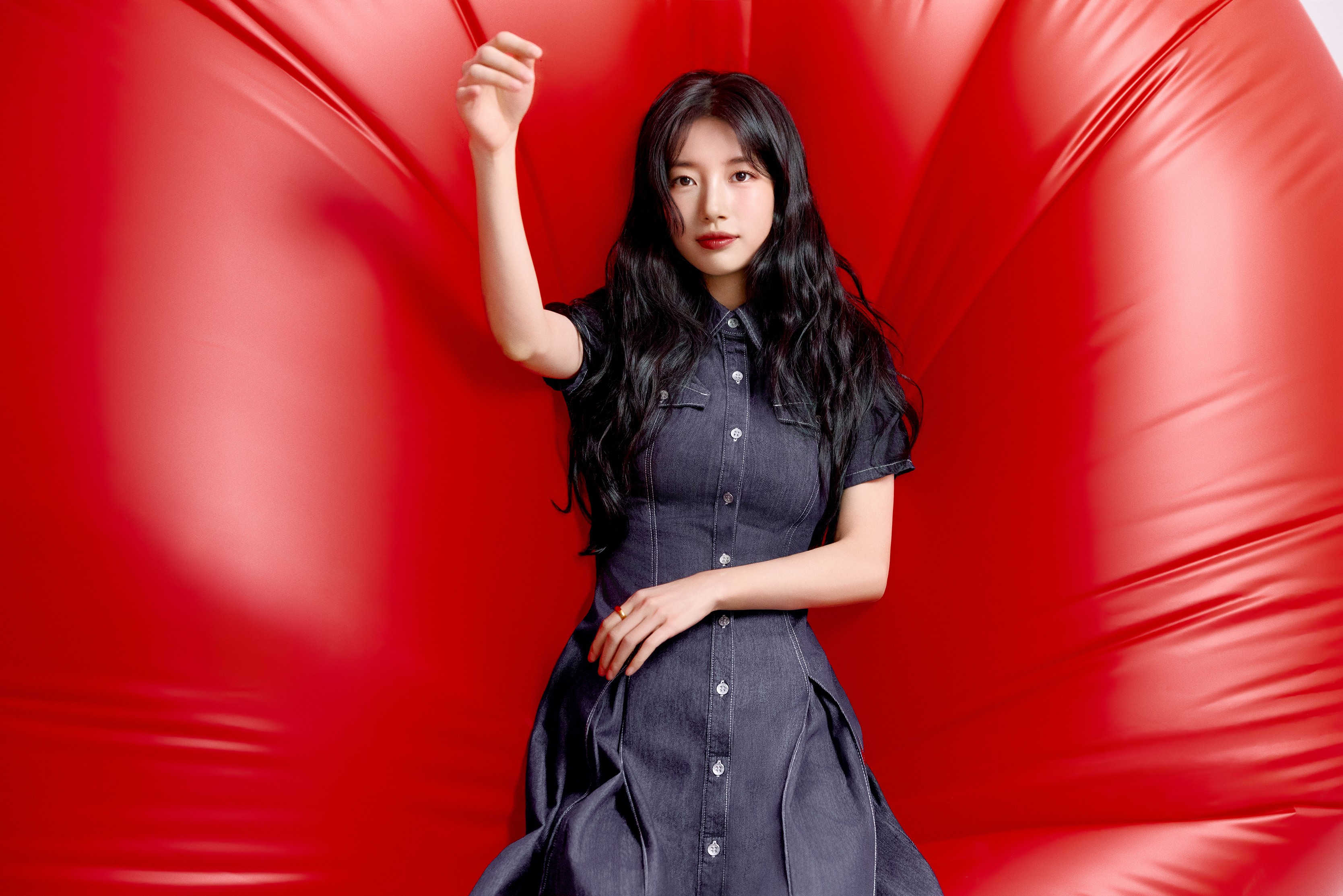 [잡담] 화이트 수지 vs 다크 수지 | 인스티즈