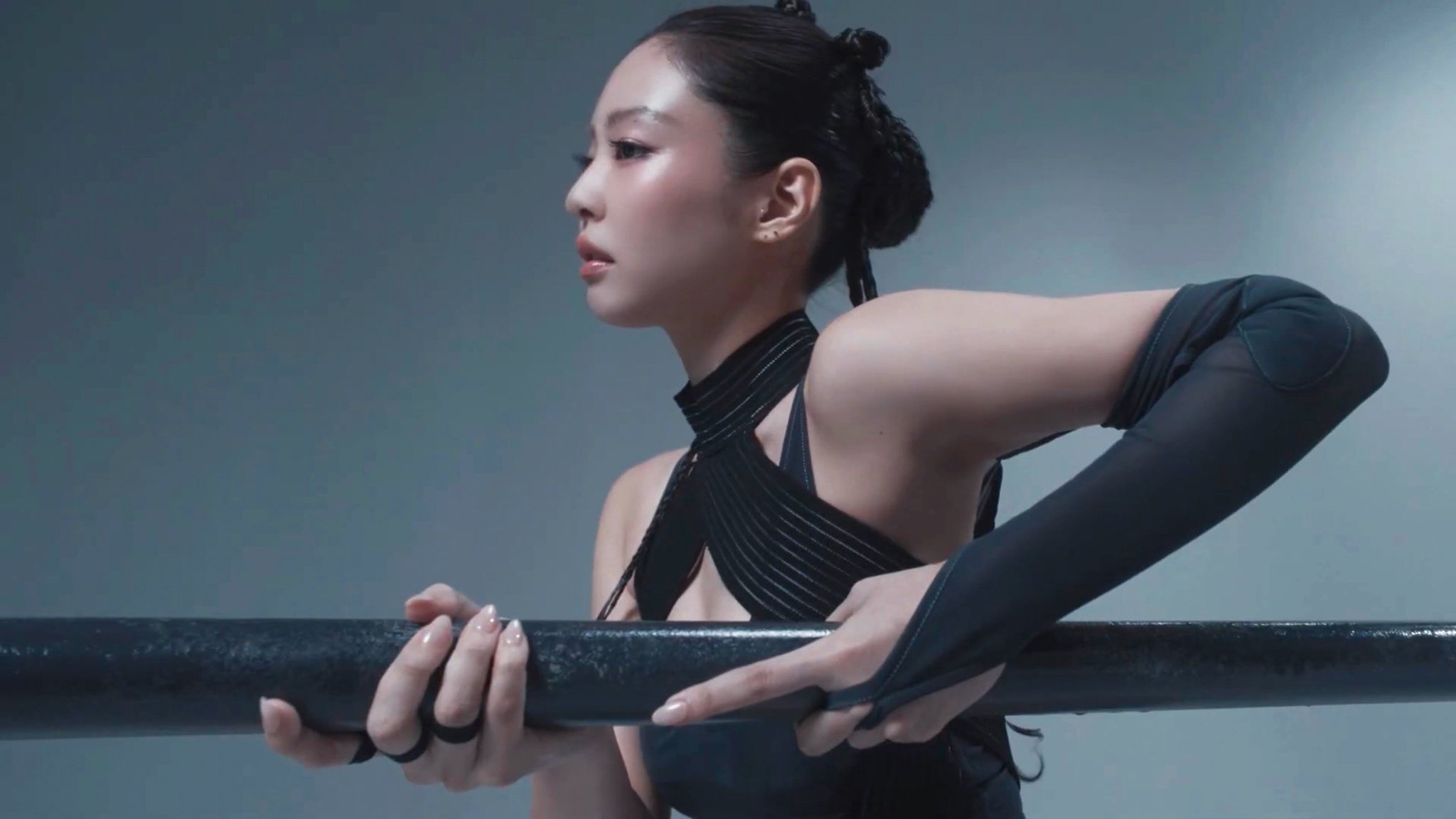[잡담] 제니 두상 ㄹㅇ 예쁘다 | 인스티즈