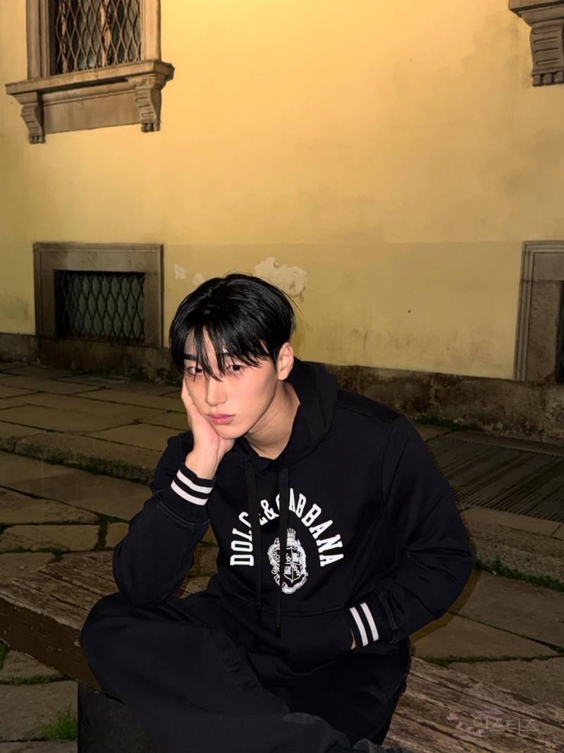 평화로운 데이트에 웬수 남편 등장이라.jpg | 인스티즈