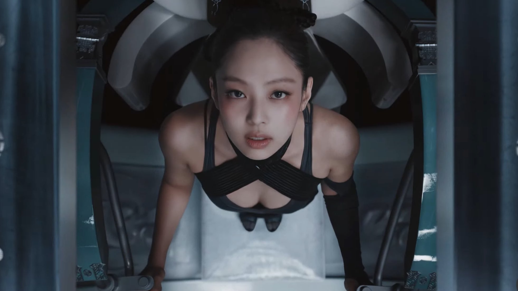 [잡담] 블핑 뮤비 멤버들 얼굴 클로즈업 많아서 | 인스티즈