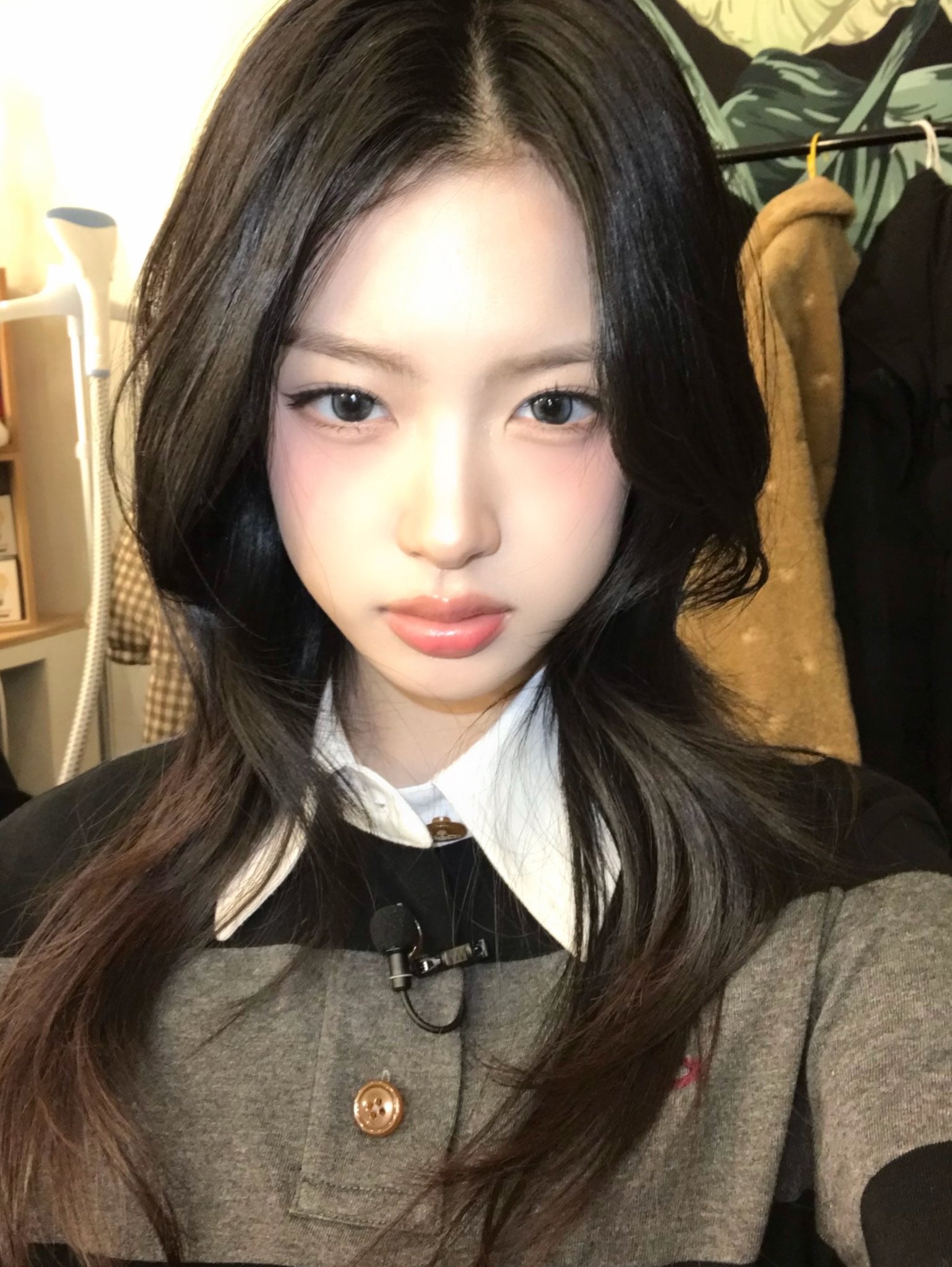 [잡담] 키키 키야 1년전 하고 얼굴 변화 봐봐 | 인스티즈
