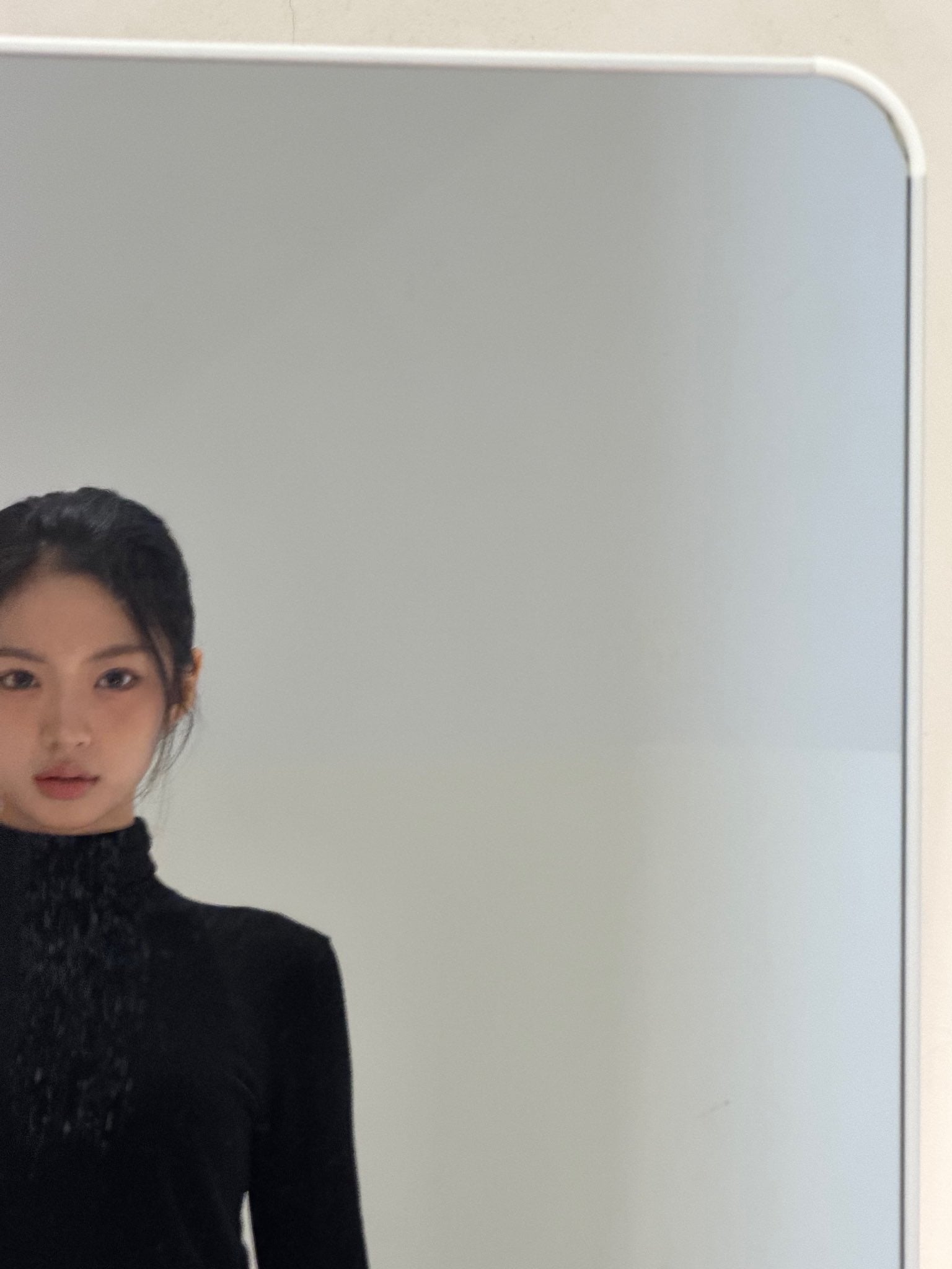 [잡담] 키키 키야 셀카수업 받고싶을 정도로 사진 잘 찍는듯 | 인스티즈