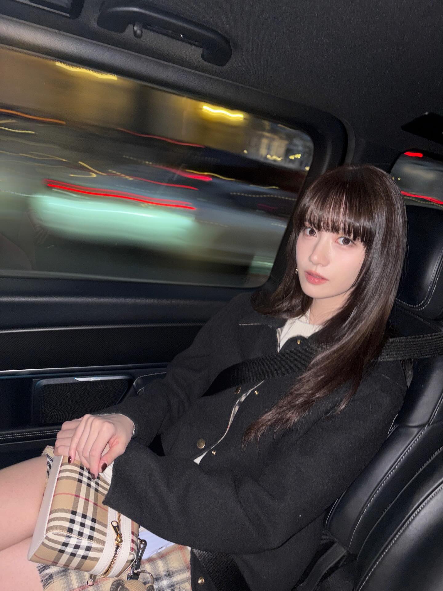 [잡담] 윤아언니 차기작만 정하고 쉬면 안될까?❓❓ | 인스티즈