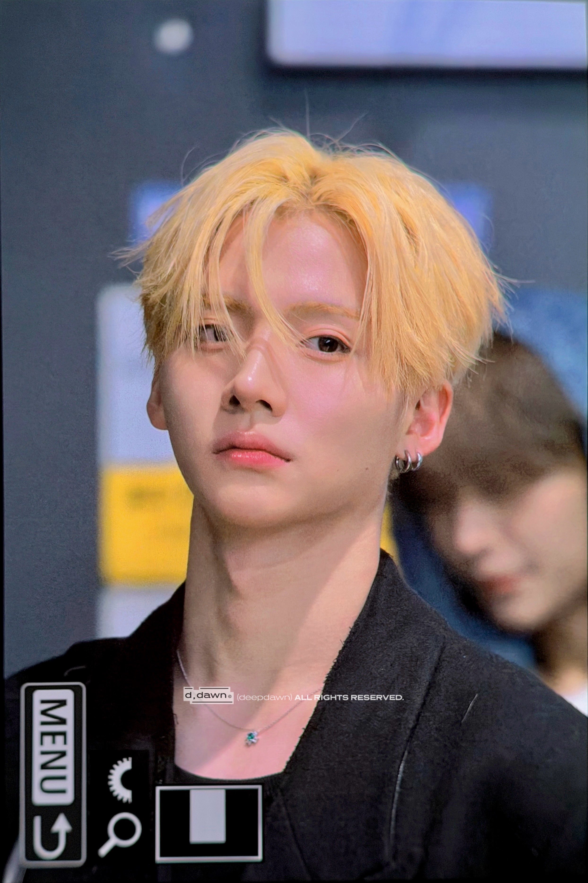 [잡담] 앞턱 겁나 짧고 눈 짱 예뻐 | 인스티즈