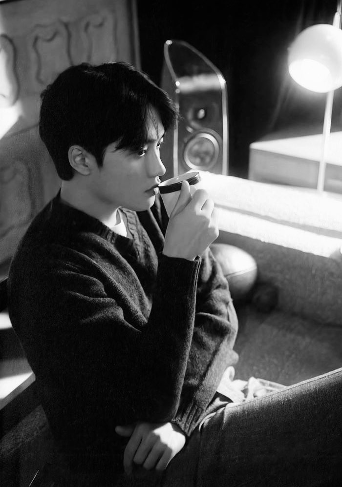 [잡담] 도경수 존아 잘생겼다 | 인스티즈