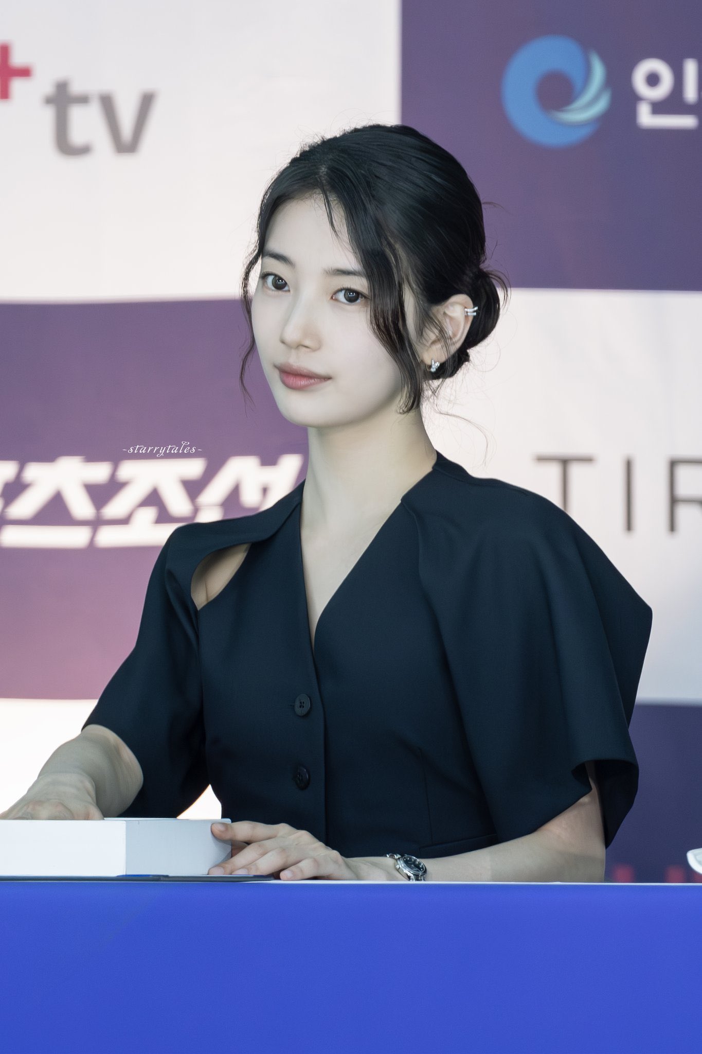 [잡담] ???: 왕과 사는 남자 보고왔더니 알고리즘이 열일했어요. 수지 보고 놀란 표정 이 분 이제 보니 단종이잖아 | 인스티즈