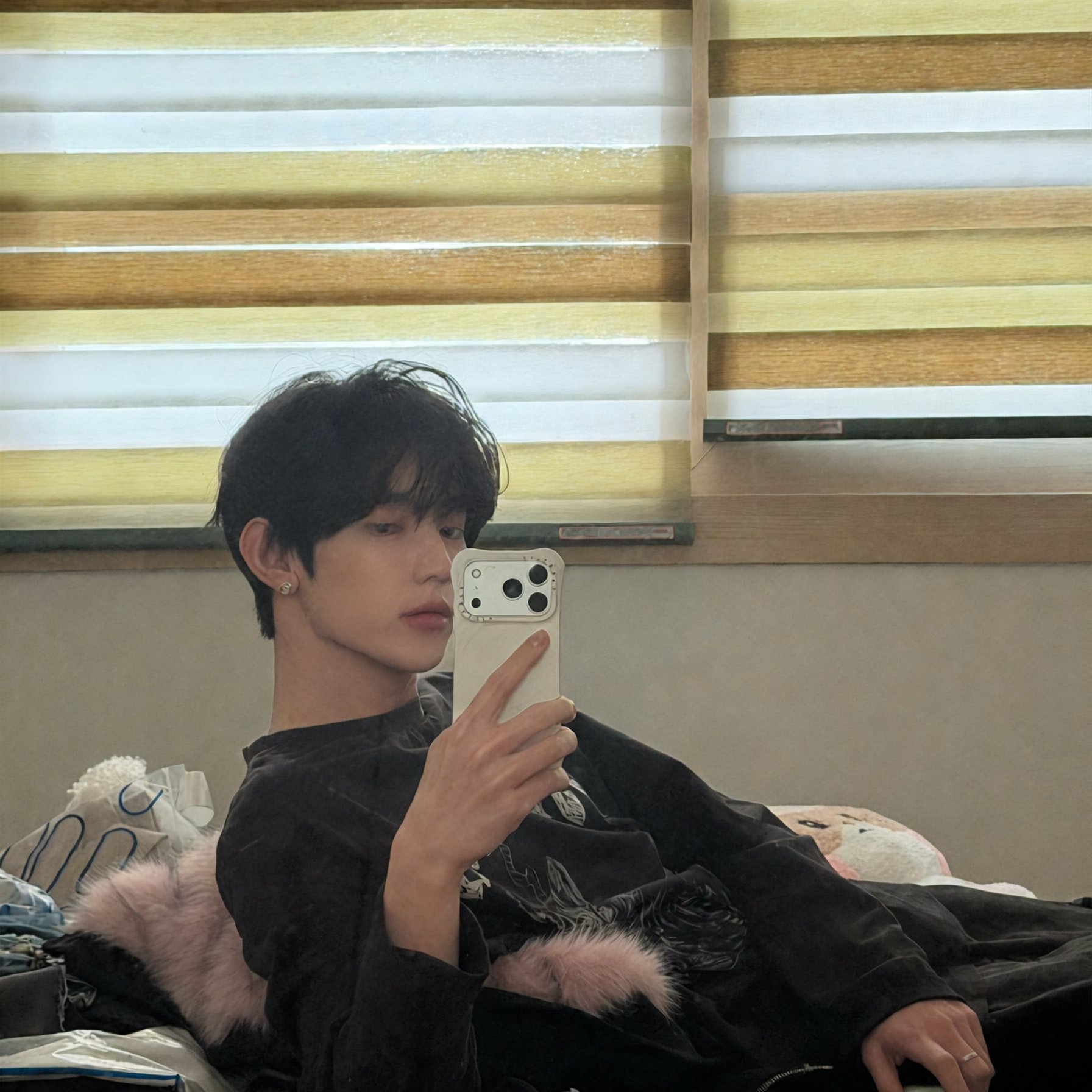 [잡담] 장하오가 방에서찍은 거셀은 다 ㄹㅈㄷ임 | 인스티즈