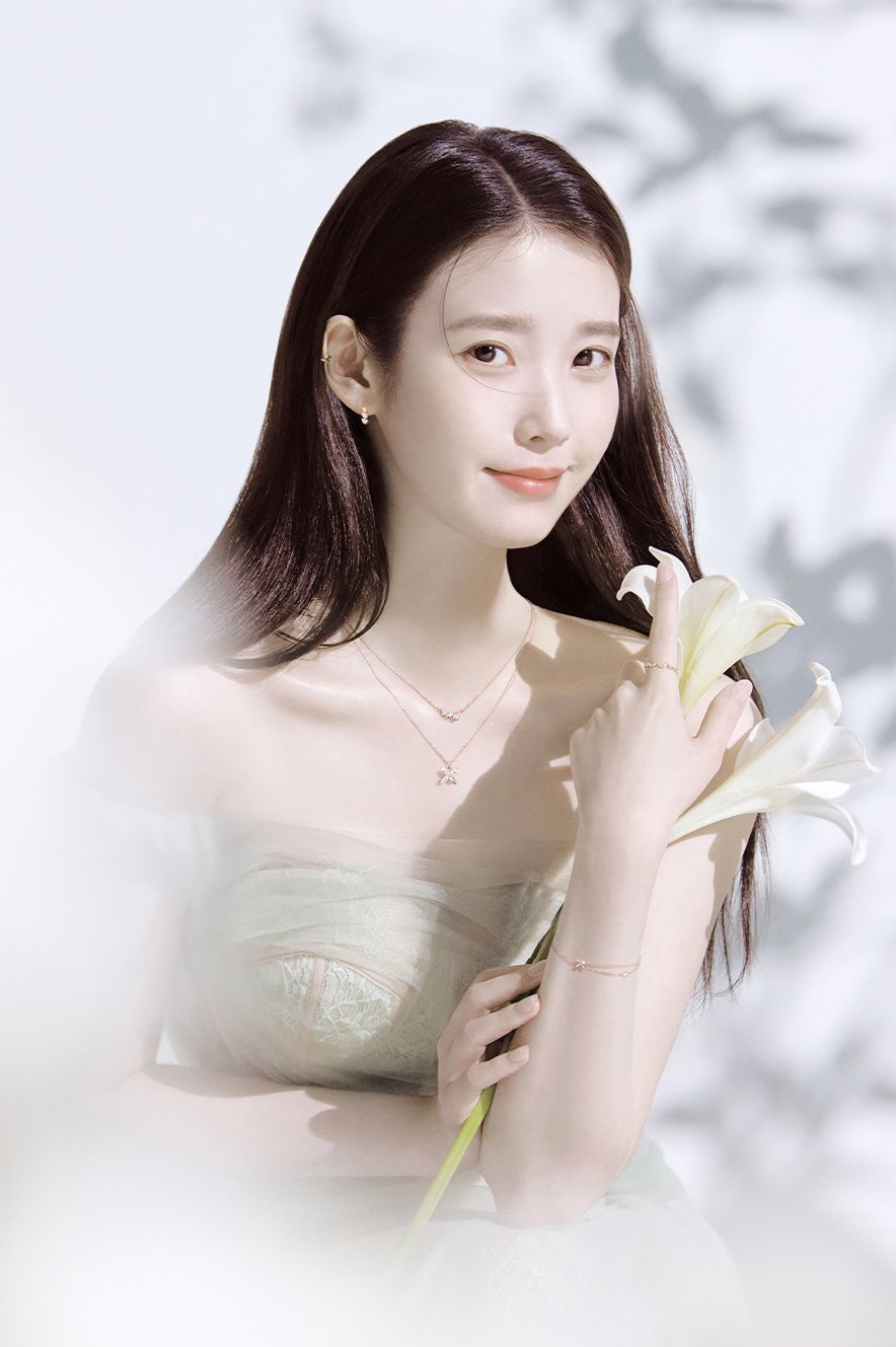 [잡담] 대군부인) 대군쀼 커플화보컨셉 한복 vs 내추럴 vs 꾸꾸꾸 가장 원하는거 뭐야? | 인스티즈