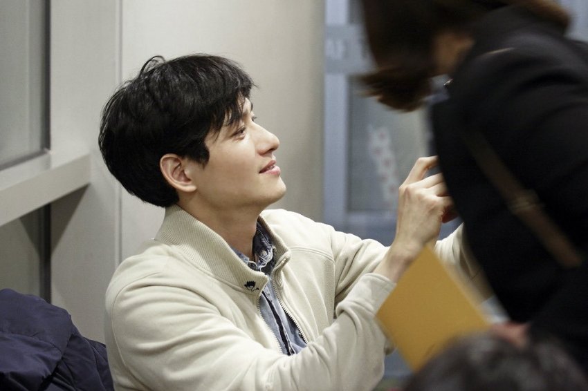 [잡담] 역시 잘생긴 사람은 셀카에 간절함이 없다 | 인스티즈