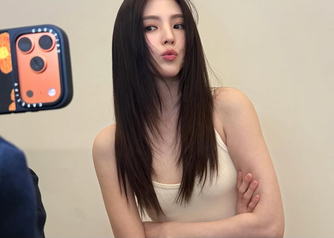 [잡담] 한소희 인스타 올라왔는데 개예쁘당 | 인스티즈