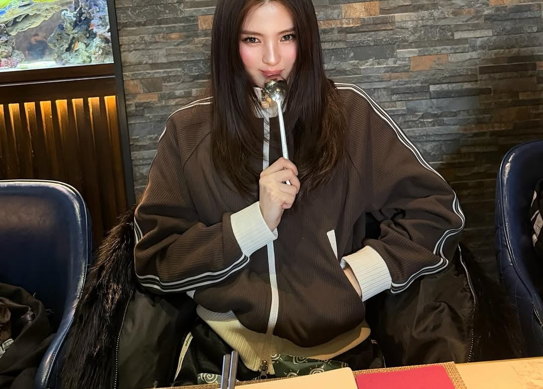 [잡담] 한소희 인스타 올라왔는데 개예쁘당 | 인스티즈