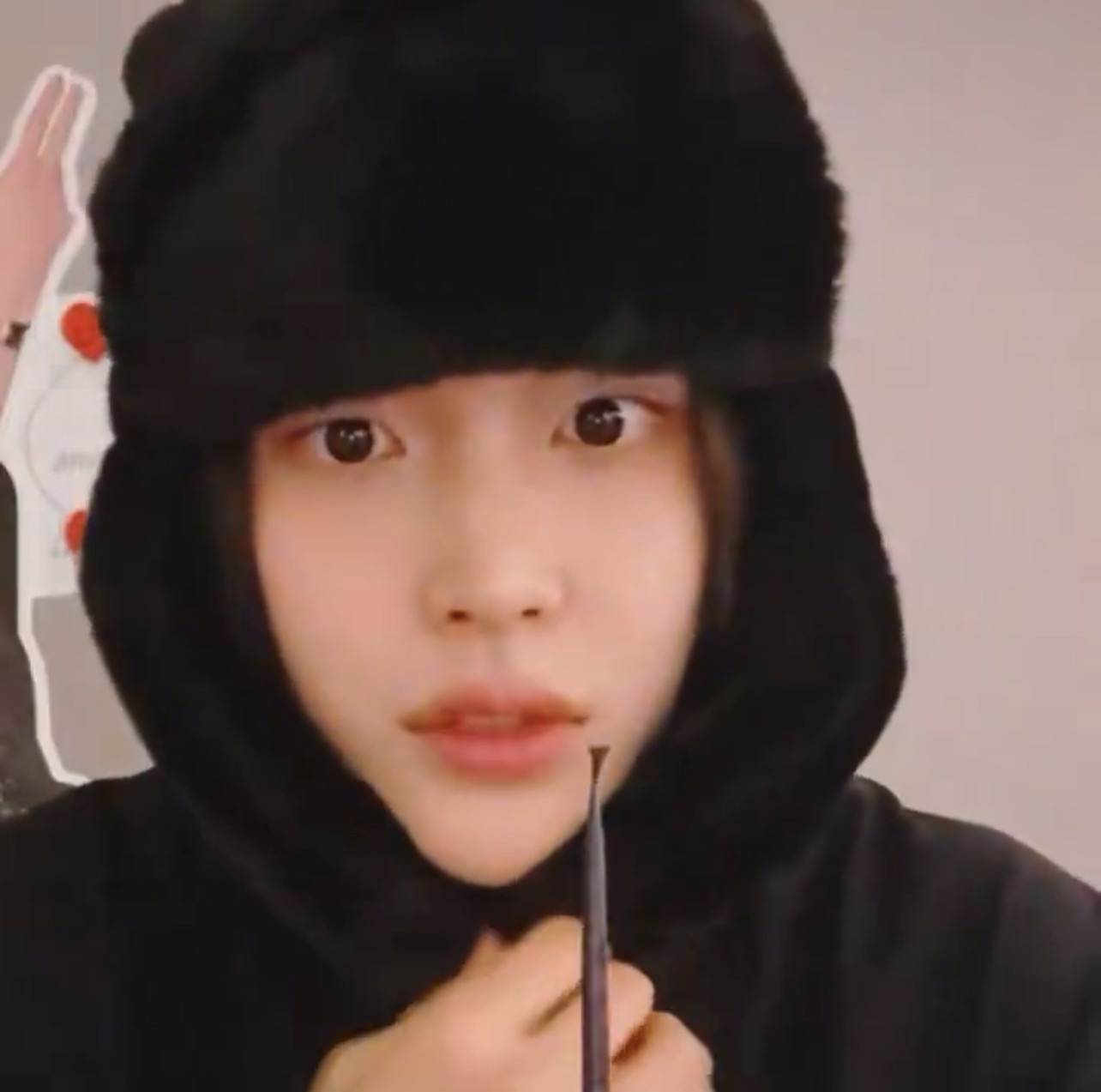 [잡담] 근데 원빈 초췌하다고 말한거 맞지? | 인스티즈