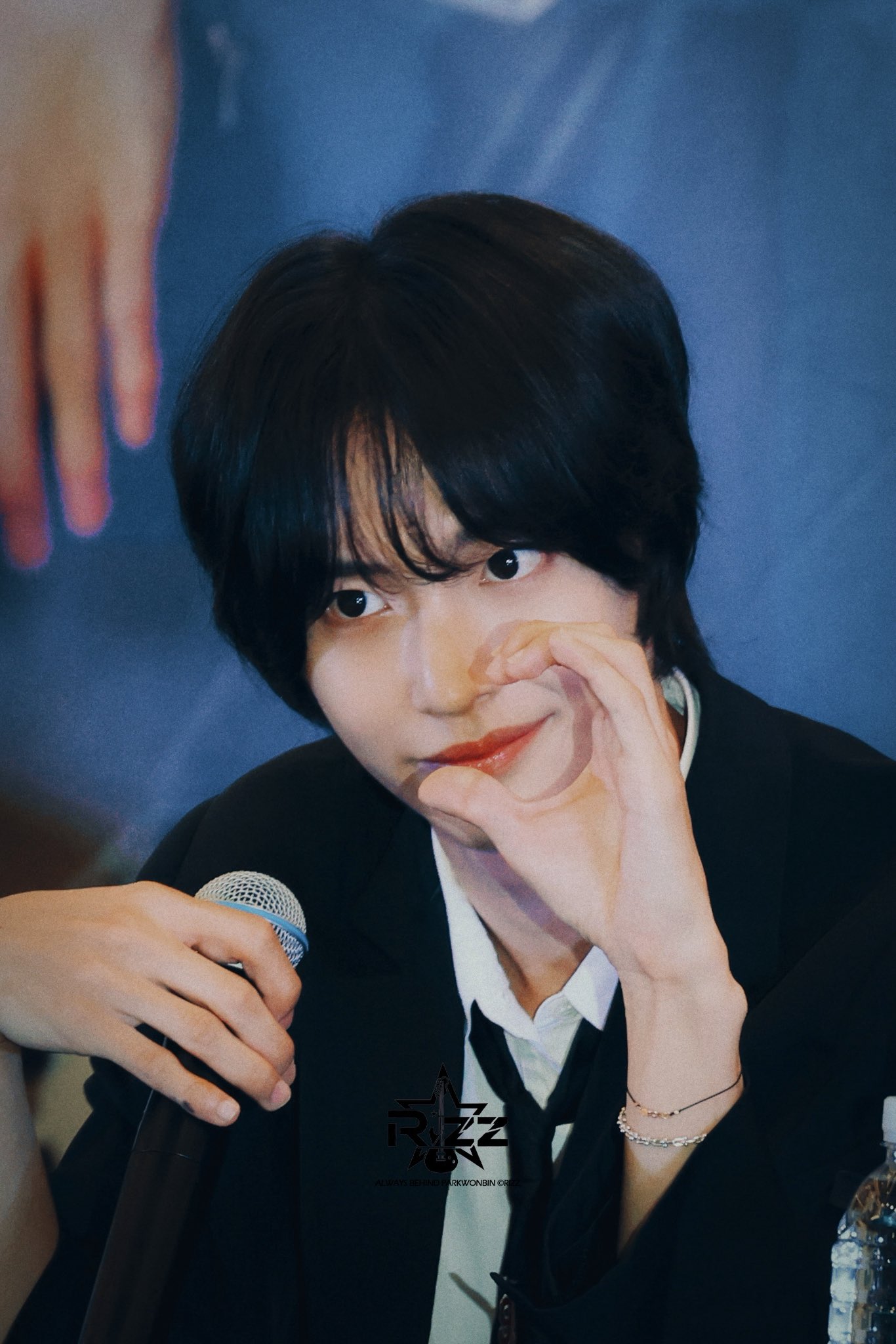 [잡담] 홈마들이 원빈이 사진 풀어주는건가?? | 인스티즈