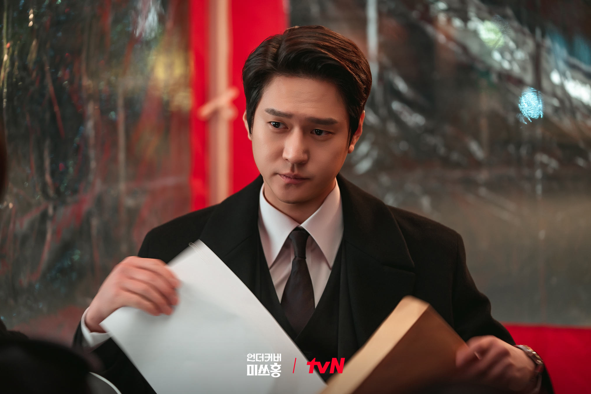 [잡담] 언더커버미쓰홍) TEAM 여의도 해적단 입사 순으로 제일 막내!질주하는 8t 트럭의 핵심 열쇠, 신정우 (͒ ⋆˙꒳˙)͒σ | 인스티즈