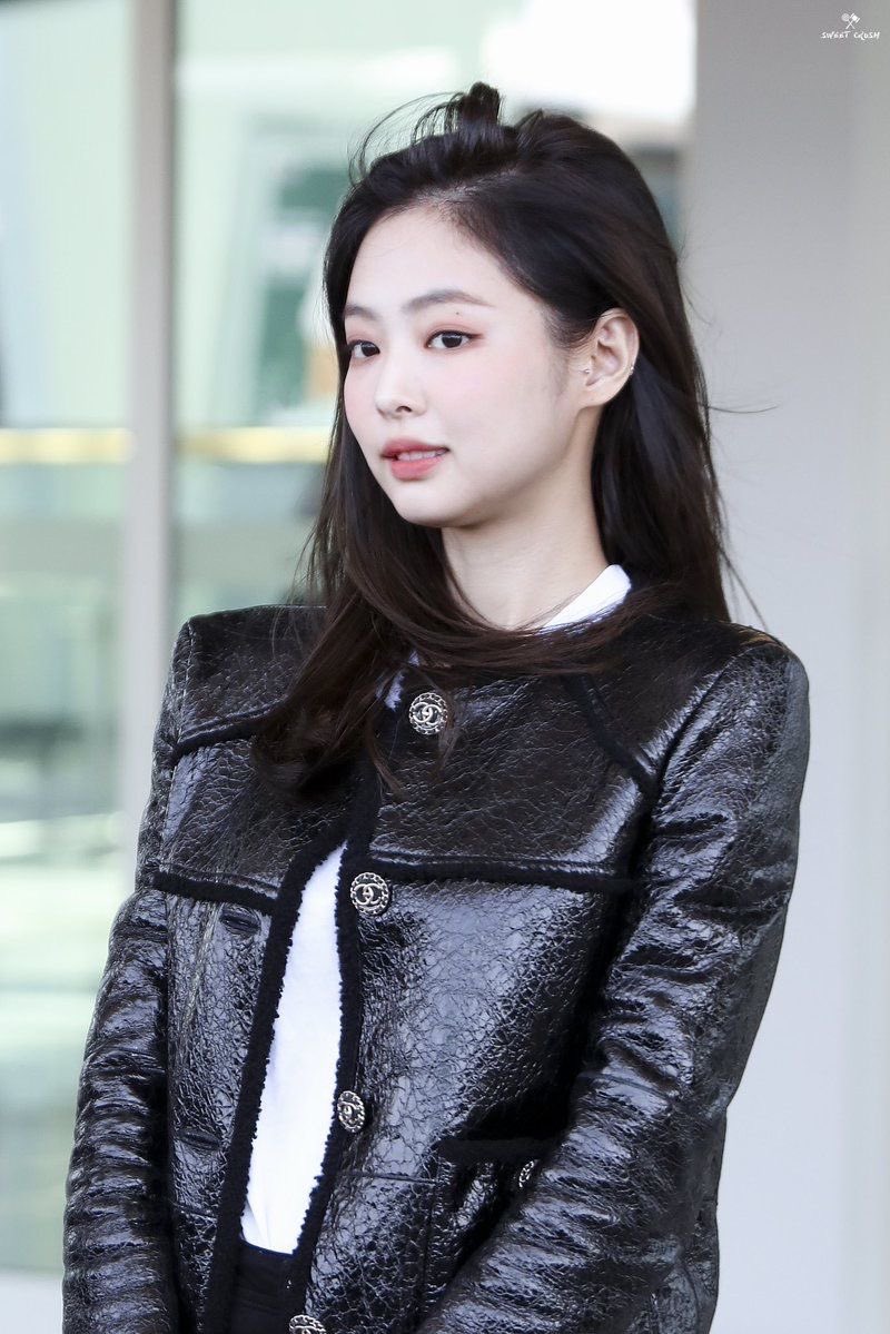 [잡담] 제니는 개인적으로 깔끔한 화장 잘 받는다 생각함 | 인스티즈